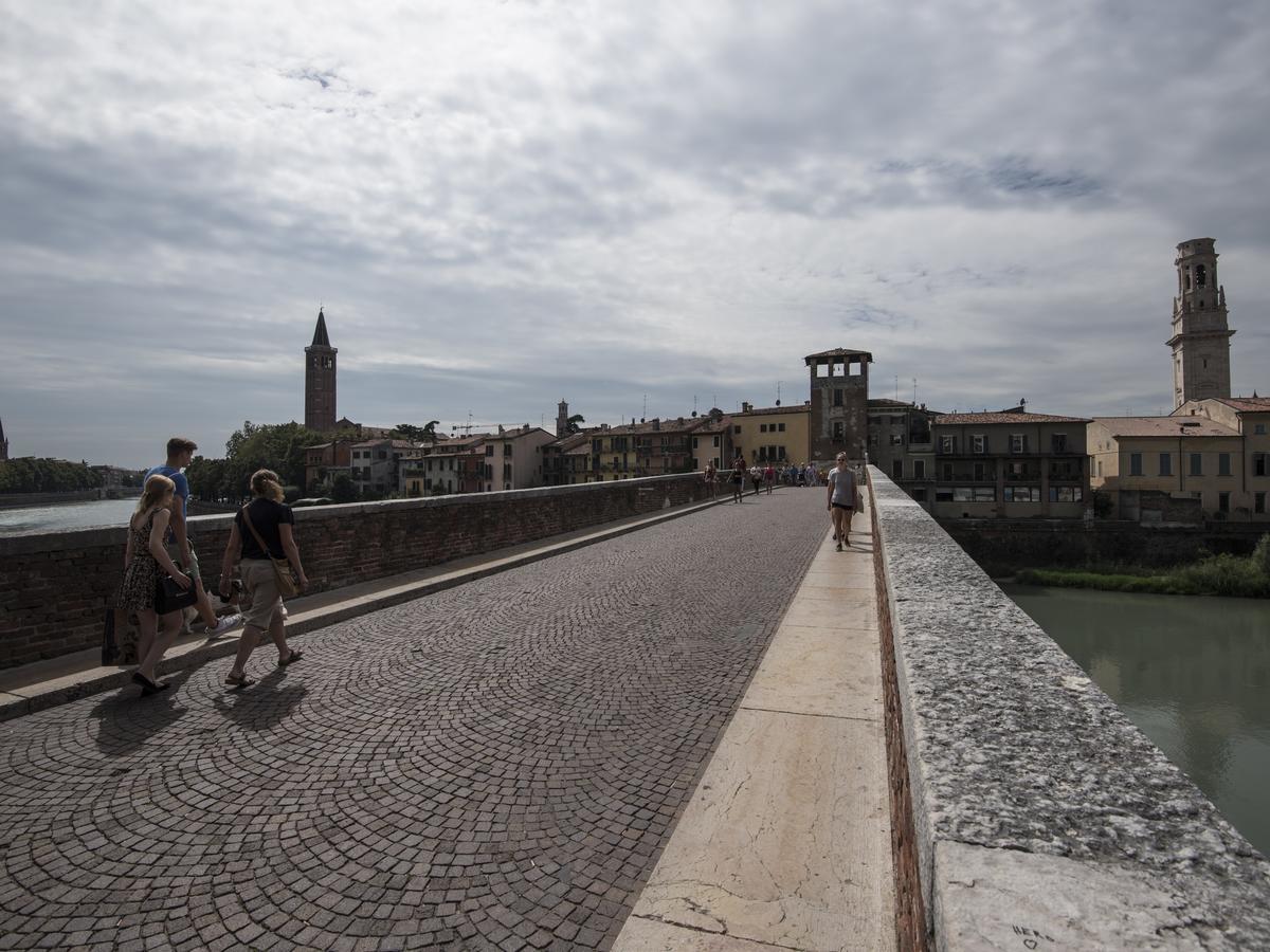 Italianflat - Le Quattro Stagioni Lejlighed Verona Eksteriør billede